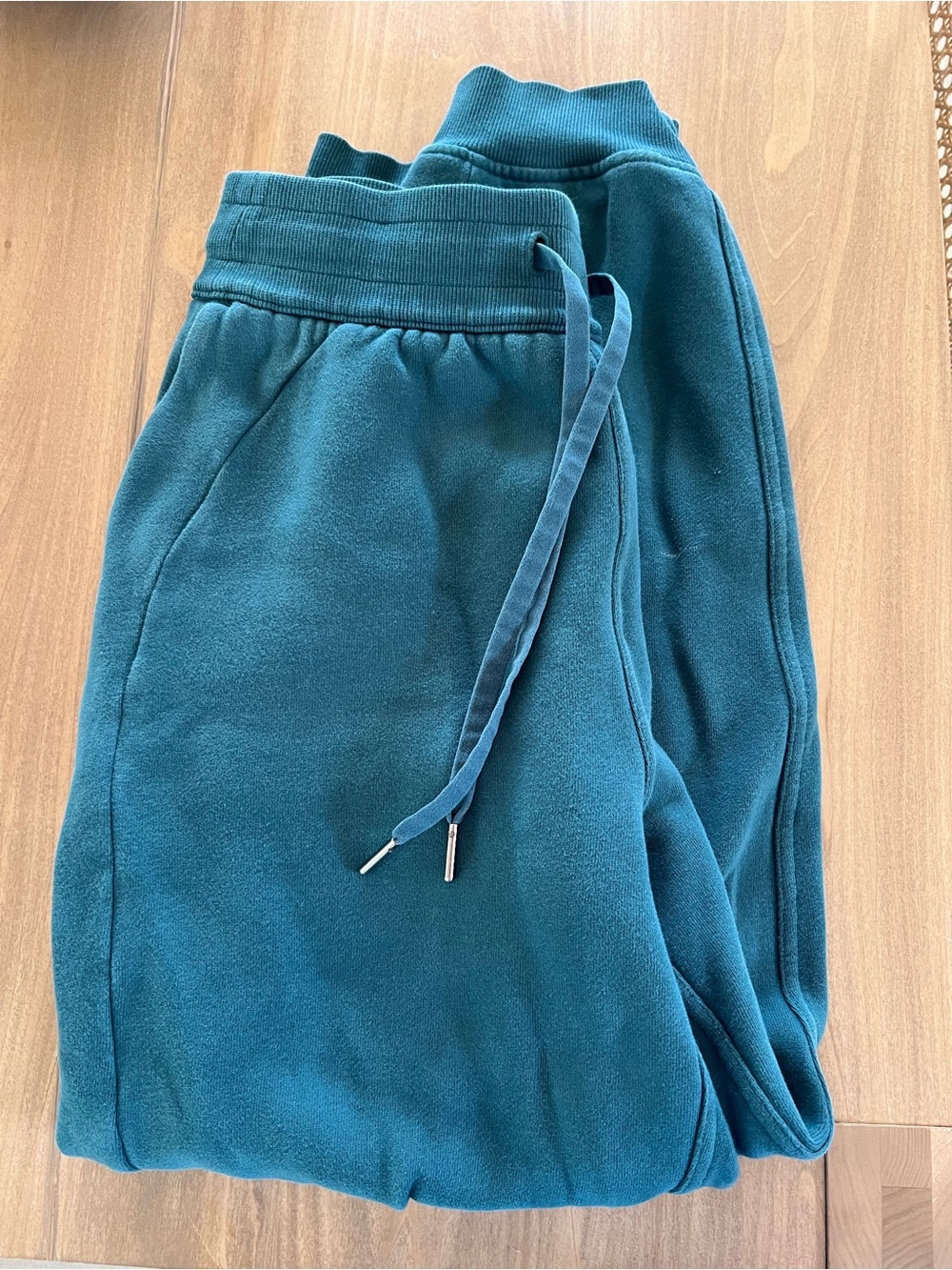 Lululemon Green Teal Drawstring baggy Sweatpants - size small